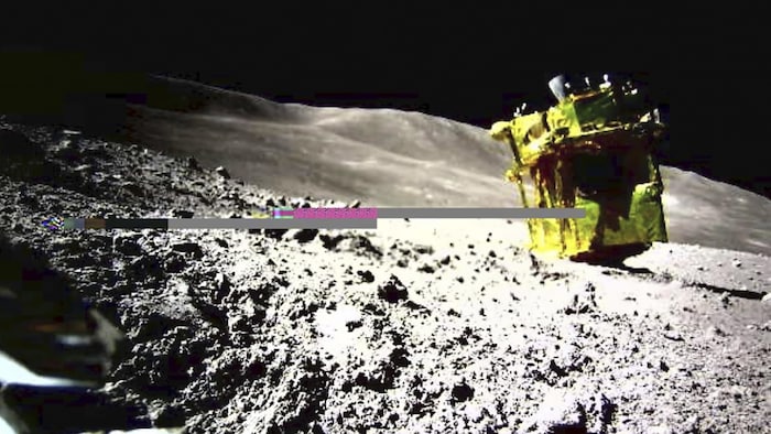 The lunar probe 