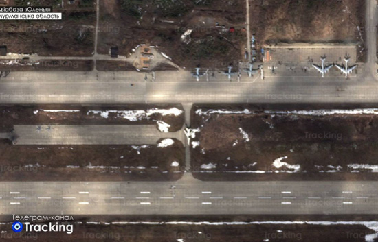 At least 8 planes are equipped with missiles: new satellite images of the 