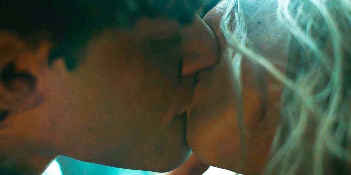 The Rings of Power season 2: why this kiss in episode 7 is controversial