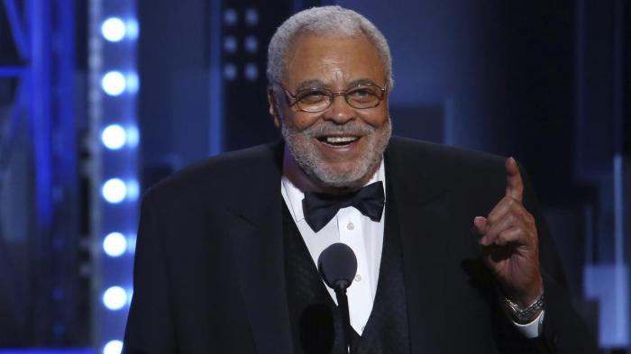 Star Wars: James Earl Jones, the voice of Darth Vader, died at 93