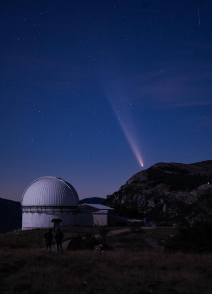 Comet Tsuchinshan-Atlas: discover the 14 most beautiful photos of the comet of the century