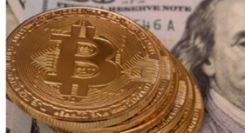 Bitcoin began to fall after a historic rally: euphoria from Donald Trump's victory dissipates