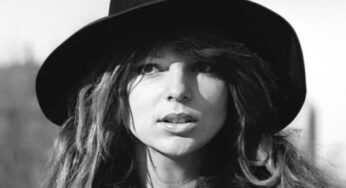 Good news comes from Elżbieta Dmoch. A lot has changed for the artist