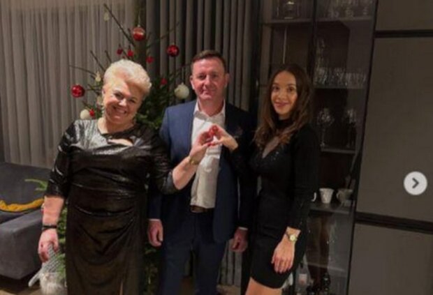 The participants of "The Farmer Wants a Wife" spent New Year&#39;s Eve together. All eyes were on Marcin and Anna